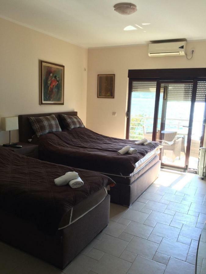 Apartments Twins Herceg Novi Exterior photo